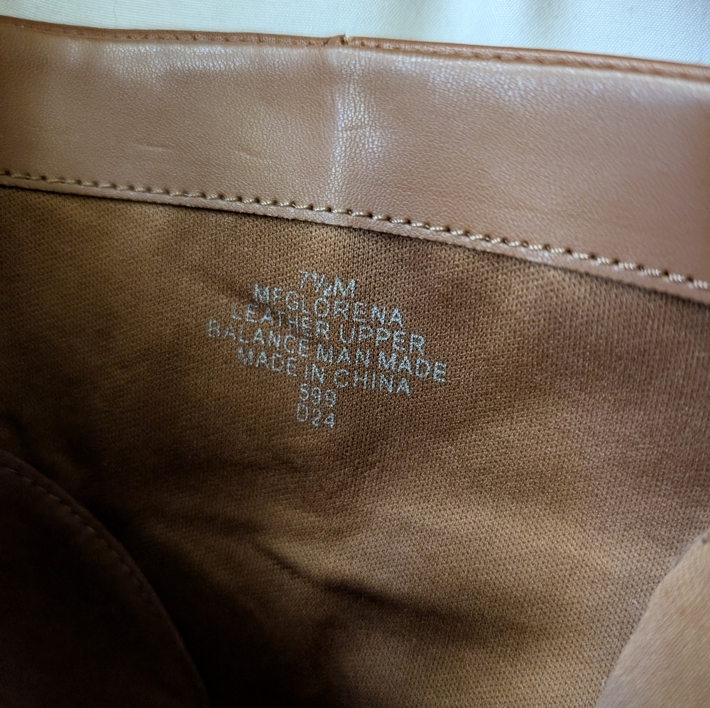 Marc Fisher Women's Size 7.5 Glorena Medium Natural Tan Leather Zip Ankle Bootie - Picture 9 of 17